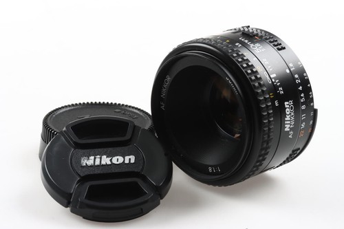 Nikon 8 numero - 50, f/1,8